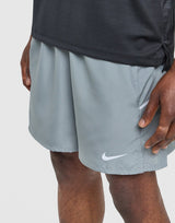 Nike Short Miler Unlined - 3